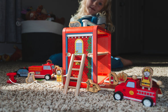 Suitcase Series: Fire House Playset